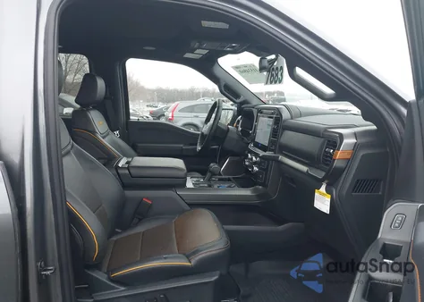 2024 Ford F-150 Tremor из США, поврежденный, VIN 1FTFW4L51RFC16666